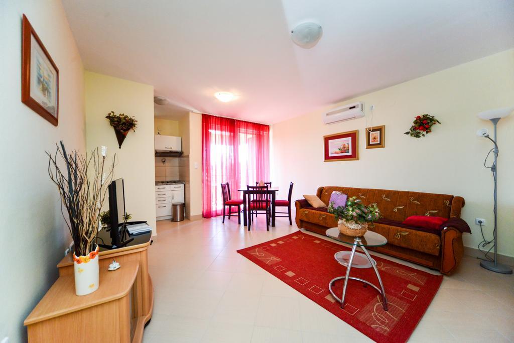 Apartments Ivan Zadar Eksteriør bilde