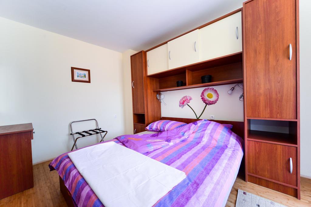 Apartments Ivan Zadar Rom bilde