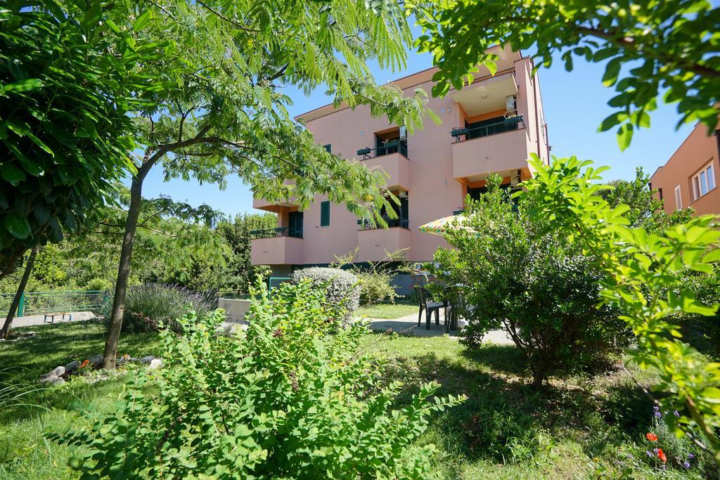 Apartments Ivan Zadar Eksteriør bilde